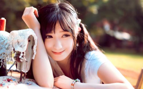女朋友没那样喜欢你的表现，怎么样改变？