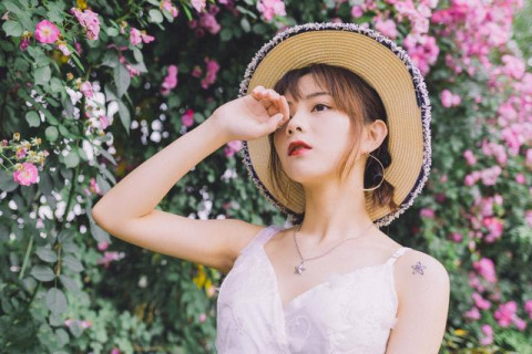 玩太晚了女友生气了该如何哄