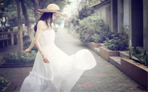 如何让女孩倒追自己？从这4个方面入手