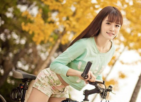 女孩拒绝了但还搭理我是哪些原因？还用不需要追