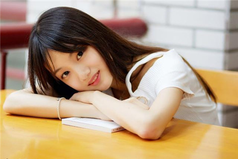 和相亲的女生聊什么，两点需要注意的地方