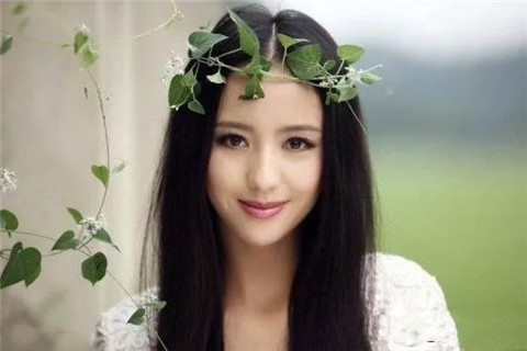 约会中女孩对你不有兴趣的表现，中两条以上就舍弃吧