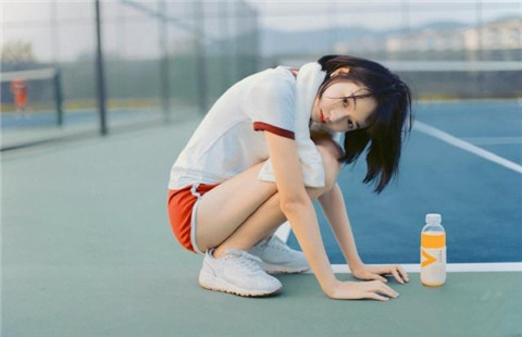 怎么样聊天撩女孩，如何聊天撩女孩才会心动