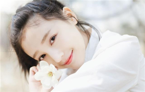 女朋友生气了，把头像换了，如何解决？