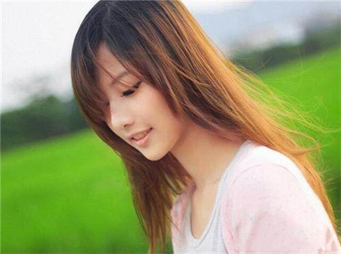 女孩默认你可以睡她的行为，女性才会默认你的这三种行为
