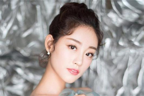 女友生气了该如何哄qq上聊天