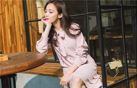 和女生聊天的话题，和女孩聊天话题大全