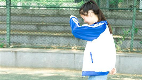 女孩微信对你爱答不理该如何解决？