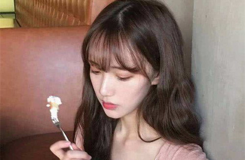 如何和女孩聊天开场白，和女孩聊天的开场白