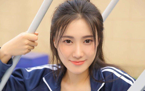 与女孩交流话题甄选，轻松开启聊天模式！怎么样与女生顺畅聊天？
