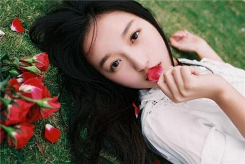 如何和女生聊天找话题开场，这10个干货值得珍藏