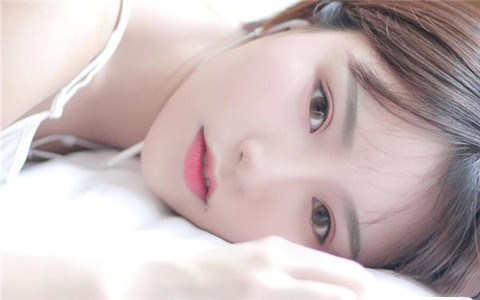 女友莫名其妙生气了要如何哄