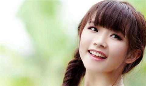 女孩说没事如何回复 女孩说没事的潜台词