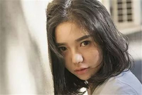 和女孩冷场了，怎么样重启聊天？