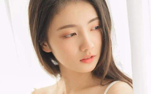 如何找话题和喜欢的人聊天 几个方法让TA在聊天中爱上你
