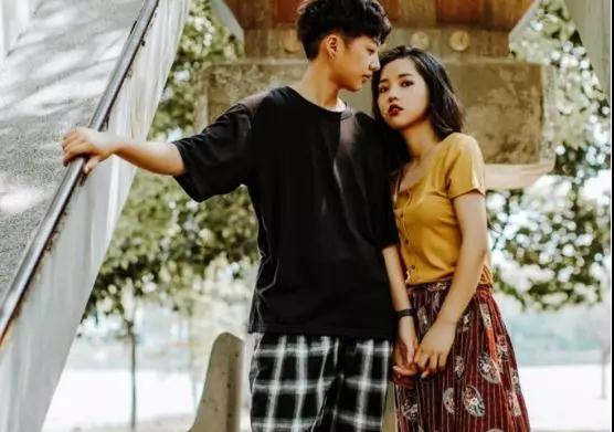 微信聊天判断女孩喜欢你，这3点很精确