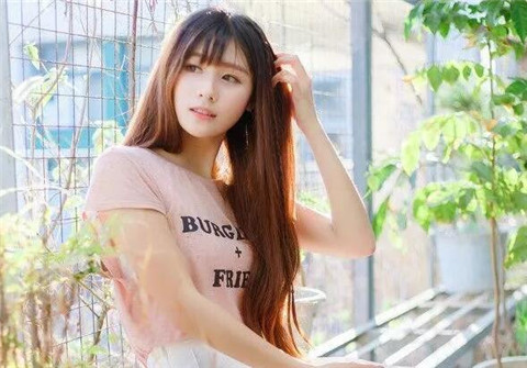 如何找话题聊天和妹妹聊天如何找话题