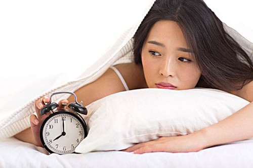 女孩心情不好不想说话如何回复