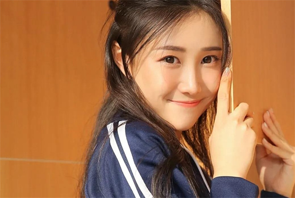 2024年恋爱指南：面对女孩情绪变化，男孩怎么样应付与理解！