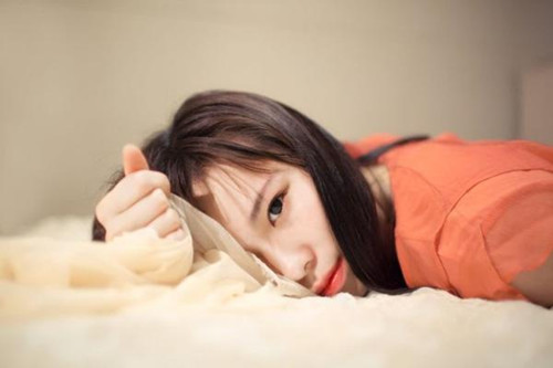 刚加的女孩如何聊天如何开场 刚谈恋爱如何找话题