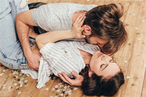 和相亲对象微信聊什么话题？学会妙招由生到熟！