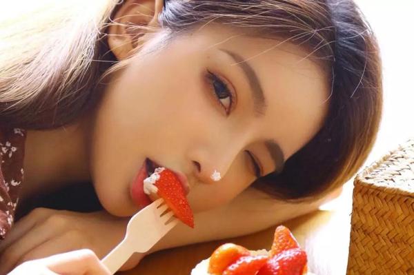 跨年夜送女友什么礼物 跨年夜送男友什么礼物
