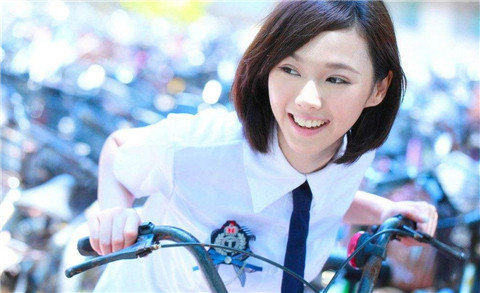 女孩说累去世了如何回复安慰她高兴