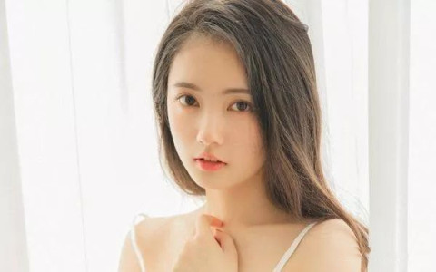 国庆送喜欢的女孩什么礼物最合适，十一国庆节送女孩什么东西好一点