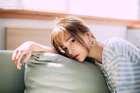 女孩都爱聊什么话题 女孩对什么话题有兴趣