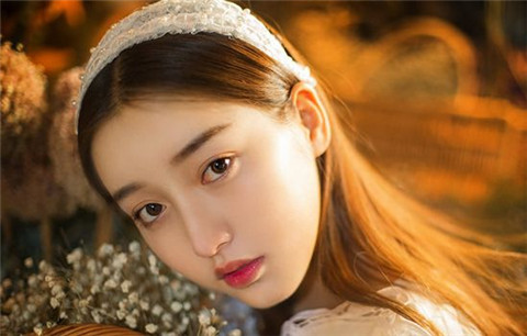 怎么样约刚认识的女孩出来 如何约女孩出来