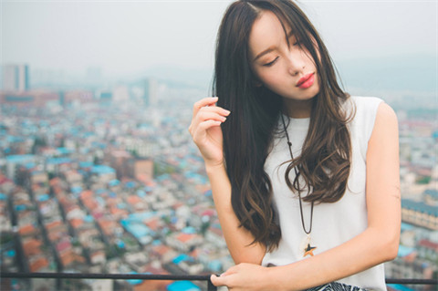 女友生气有什么表现 女友生气不理我如何解决？