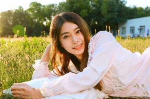 成功戒酒，重获前任女朋友的心