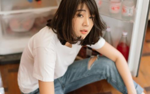相亲被拒绝后还要再追吗，相亲被拒后还可以挽回女孩吗