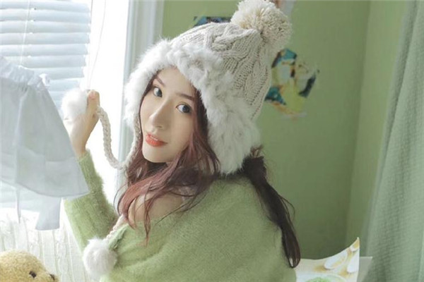 渣男如何追女孩的？渣男低本钱追女孩的套路