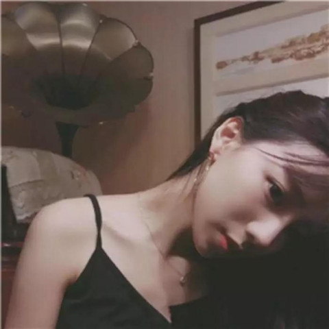 晚上和女孩聊天怎么样？晚上和喜欢的人聊天怎么样？