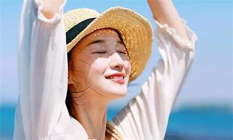 网恋奔现如何防止见光死？聊什么才不尴尬？