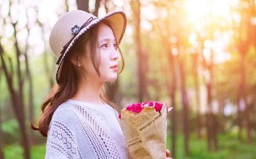 女孩说我不值得你如此如何回复 女孩说我不值得的意思是