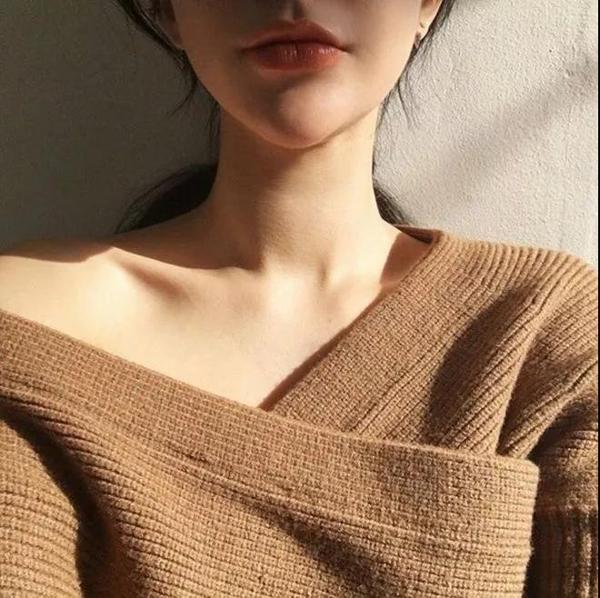 约会的时候没话题聊如何解决，约女孩出来没话题