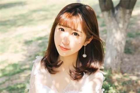刚加微信的女孩如何聊天开场白中学生初中三年级