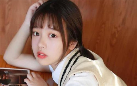 怎么样与女友找到一个引人入胜的话题，以引发一场激烈的争论？
