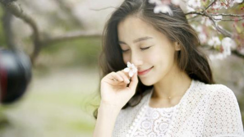 女友告诉你谎的表现 如何判断女友撒谎了没