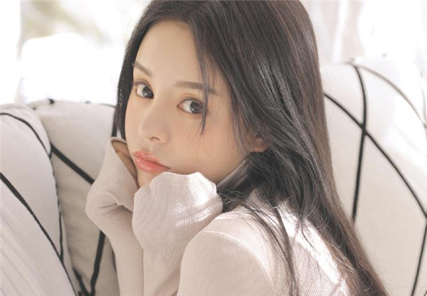 女孩问我喜欢什么种类的女生如何回答